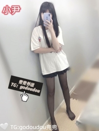 #新竹：小尹 151/43/B 19歲