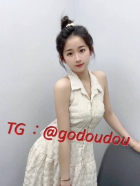 #南部：曉彤 158/45/D+ 22歲